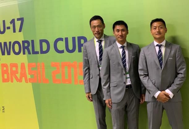 午夜国产情侣拍视频